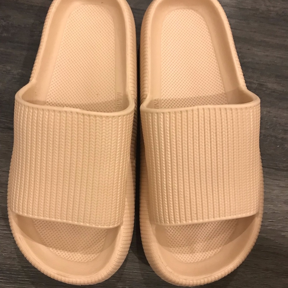 PILLOWSLIDES Nude Beige Slip on Sandals, Cloud Shoes, 9